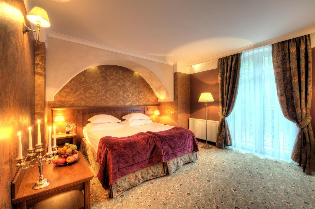Hotel Lipowy Most Supraśl 외부 사진