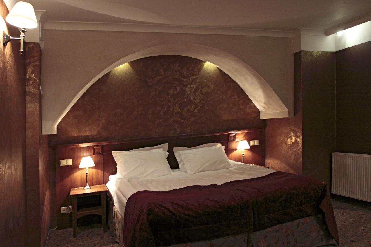 Hotel Lipowy Most Supraśl 외부 사진